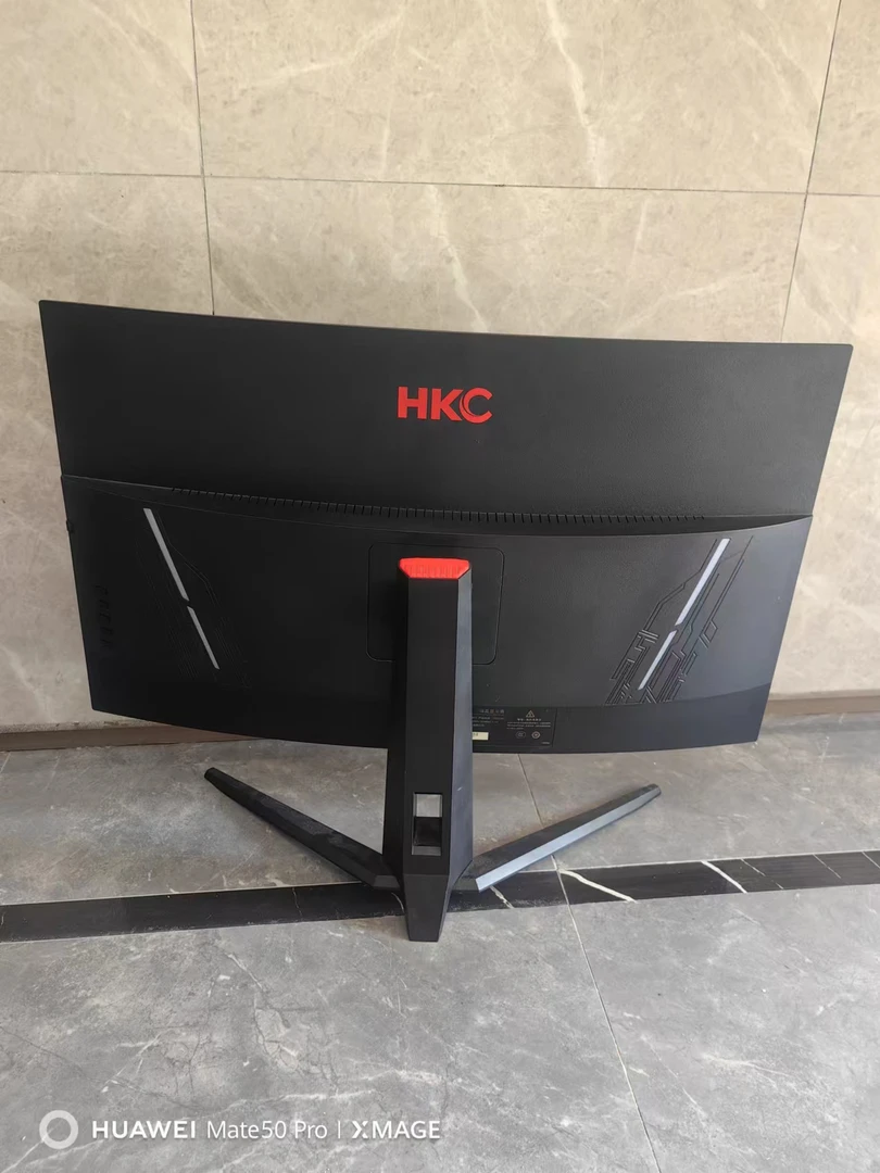 9新 HKC/惠科 32寸曲面va面板无边框显示器1k165hz不可升降可壁挂