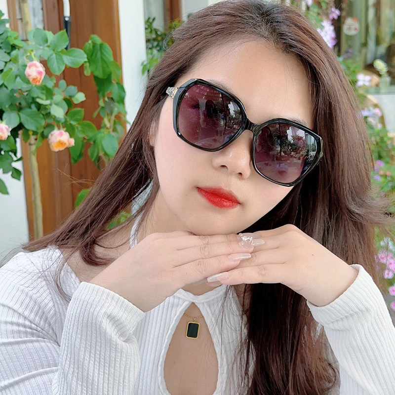 2023新款高清墨镜开车驾驶网红时尚百搭女士太阳镜防紫外线偏光潮