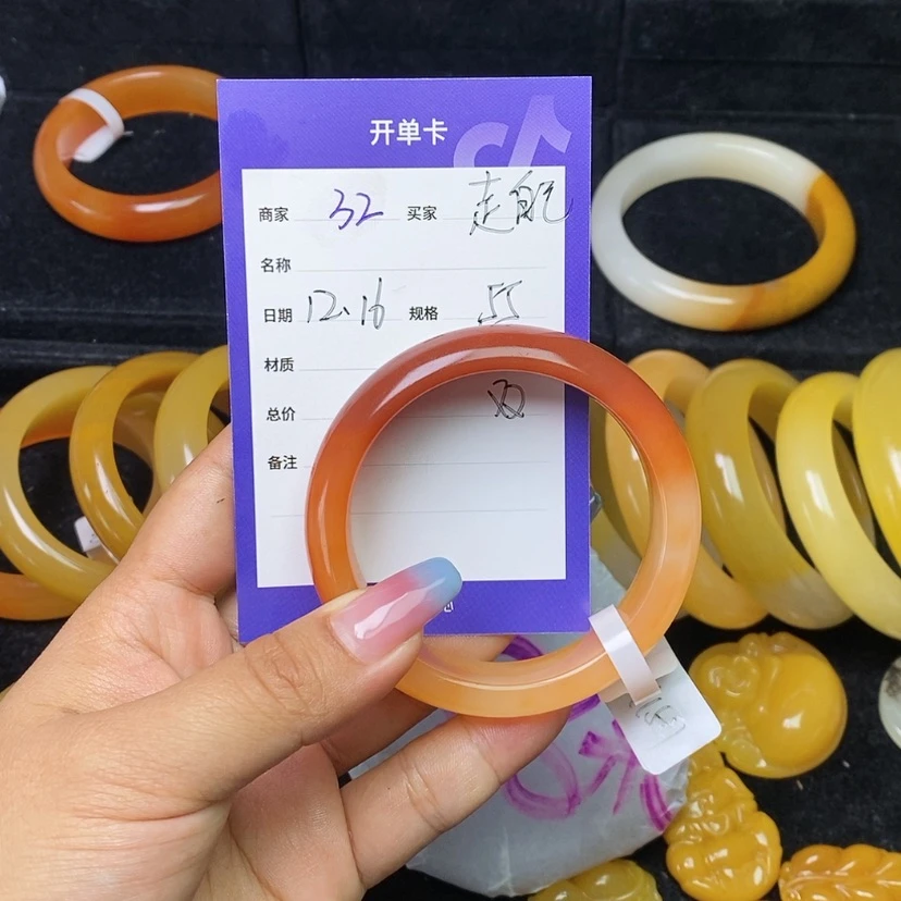 【闪购商品】石英质玉（黄龙玉）手镯未镶嵌走****走