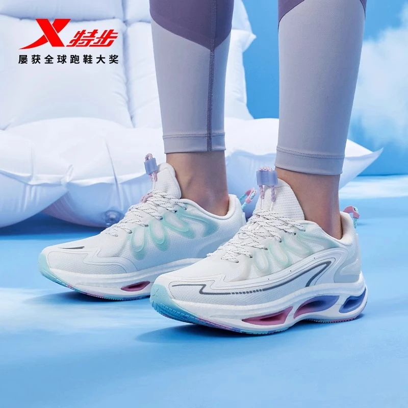 XTEP/特步风火26代棉鞋女加绒保暖女子运动鞋冬季减震回弹跑步鞋