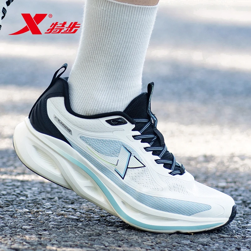 特步榫2.0跑鞋情侣款回弹减震跑步鞋春秋新款网面运动鞋