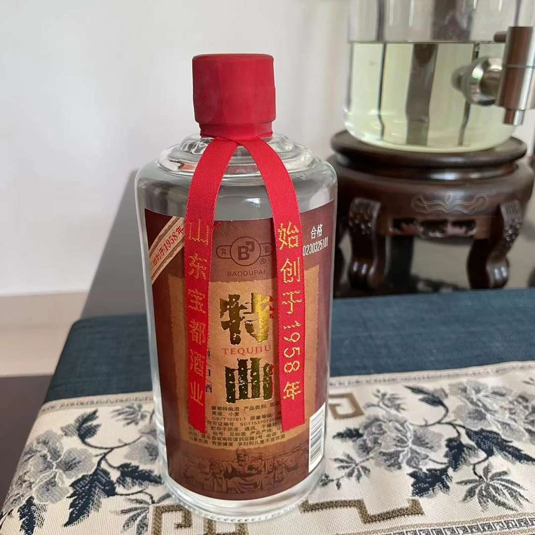 宝都特曲浓香白酒纯粮食酒传统工艺古法酿造52度500ml