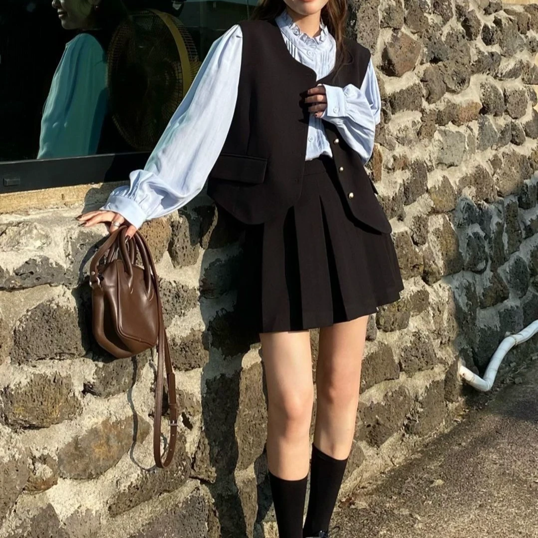 【YH-80899】2025年秋款小众设计感高级感气质短裙三件套精致套装