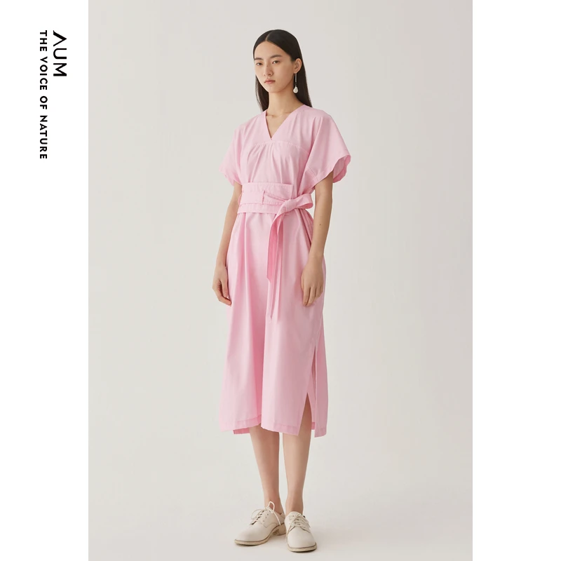 【妍妍精选】AUM噢姆春夏新款气质收腰V领短袖粉色连衣裙M1BW26426