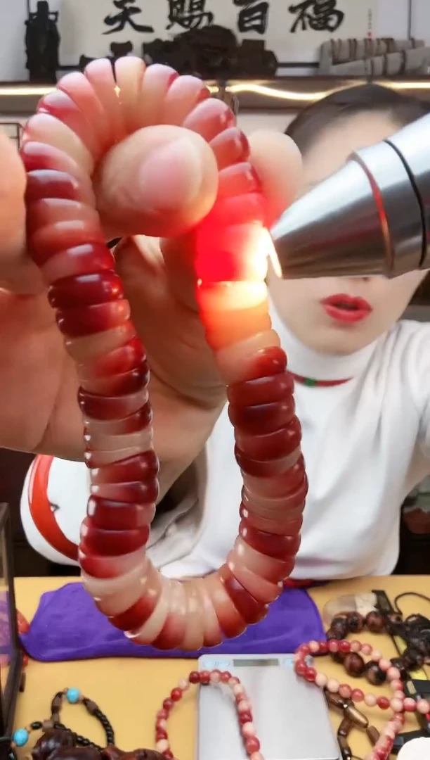 【闪购商品】红 大肠珠 单圈