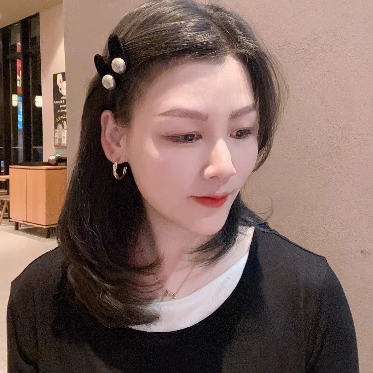 法式丝绒椭圆小抓夹气质慵懒前额发卡刘海碎发边夹迷你鸭嘴夹头饰
