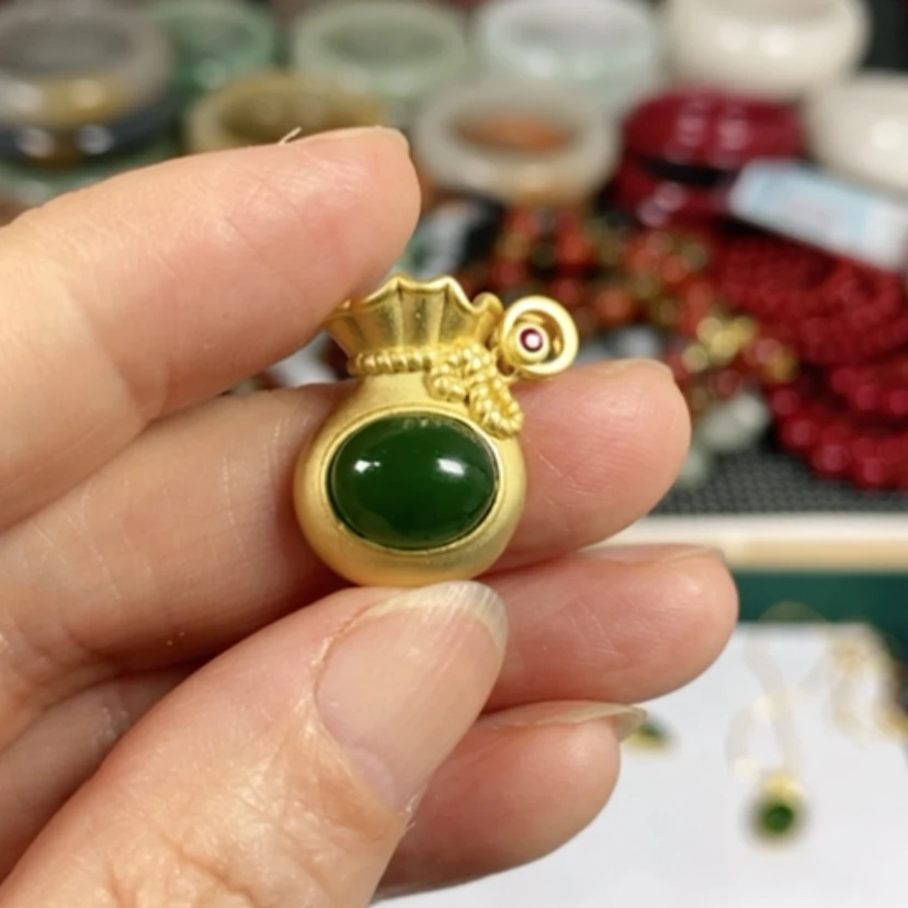 【闪购商品】和田玉吊坠(不含链)未镶嵌无*果