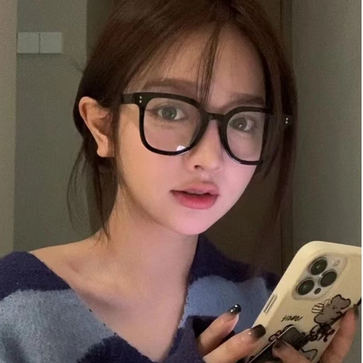 【白雪专享】黑框眼镜女大脸显瘦近视可配度数方形防蓝光复古防辐射