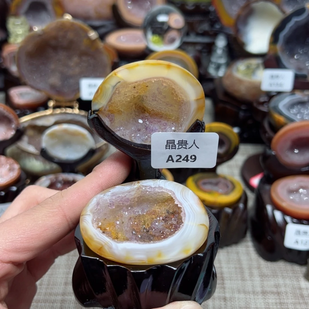 【闪购商品】玛瑙/玉髓摆件259未镶嵌文*心