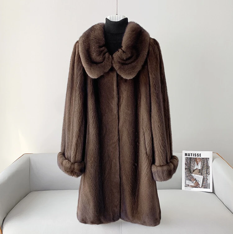 本咖 在逃公主 紫金短二大衣