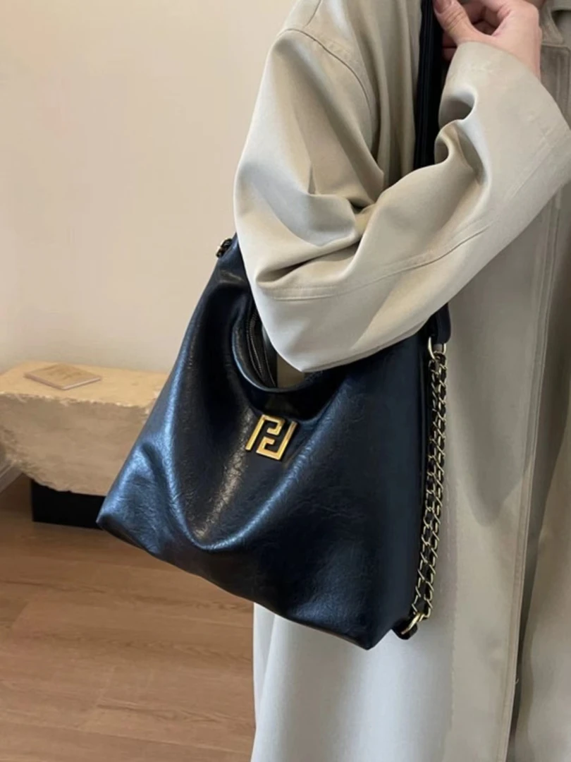高级感小众设计女包新款百搭单肩包潮链条斜挎包休闲时尚双肩包