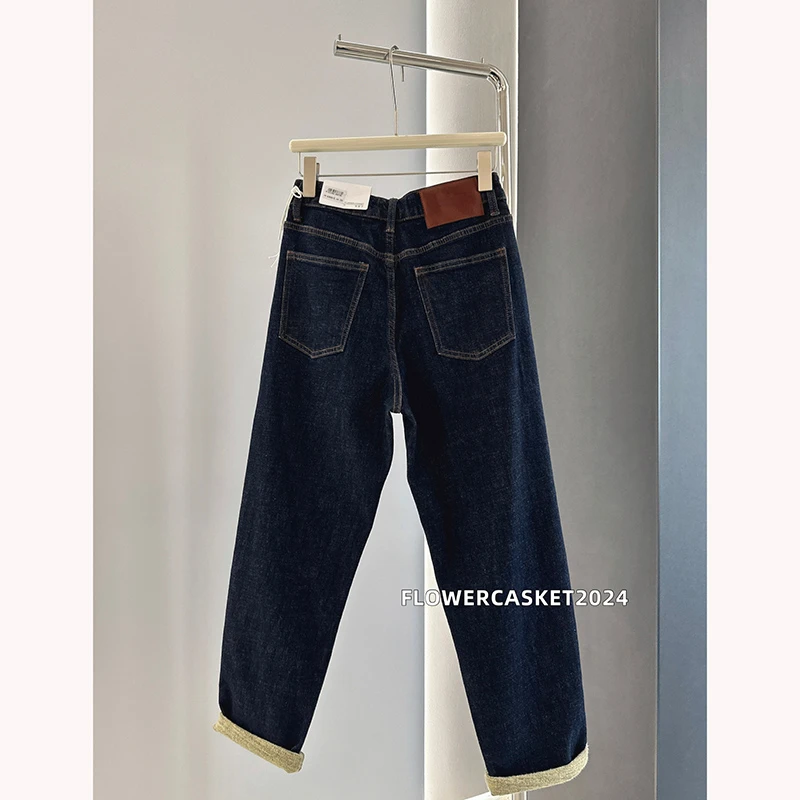 花匣子牛仔裤官方旗舰店2025加绒普洗蓝梨形身材显瘦哈伦裤65696