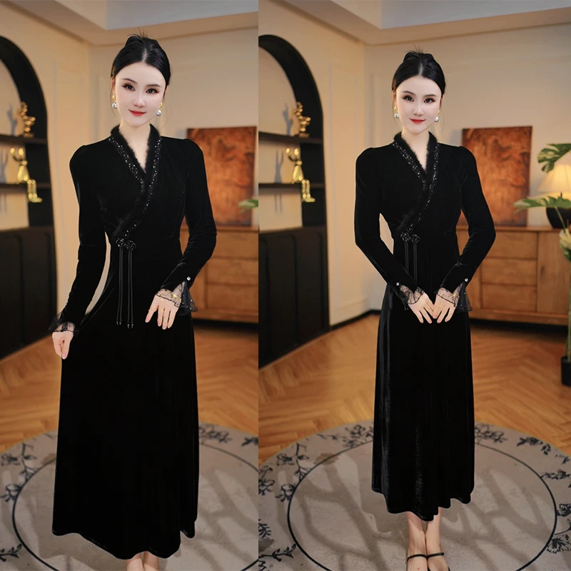 V领真毛领连衣裙女冬季24年新中式重工显瘦气质加绒轻奢打底裙