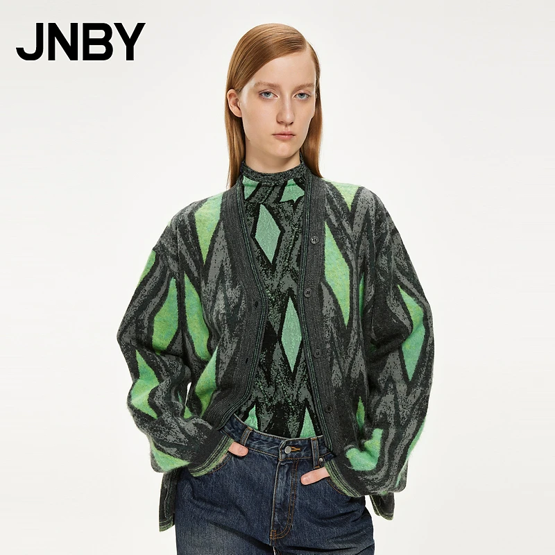 JNBY/江南布衣冬菱形拼接毛针织衫开襟外套宽松女5M0312080