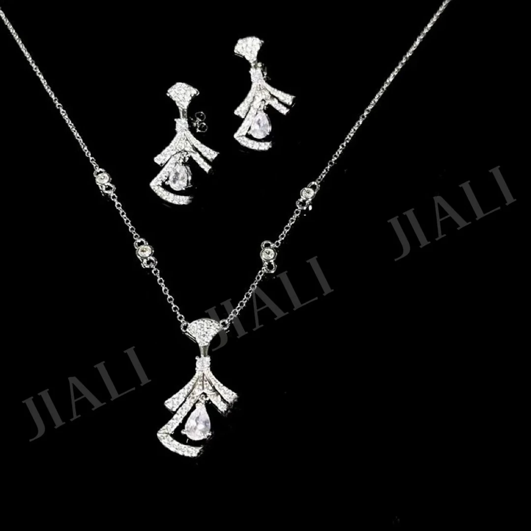 合金项链 JIALI(小裙子)轻奢小裙子项链/耳环