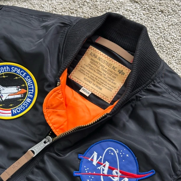 福利款 Alp阿某法工业NAS太空总某署合作款飞行服棉服外套 黑