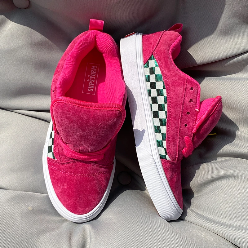 新款火龙果色黑白格子低帮帆布鞋胖胖面包鞋厚鞋舌不会磨脚板鞋子