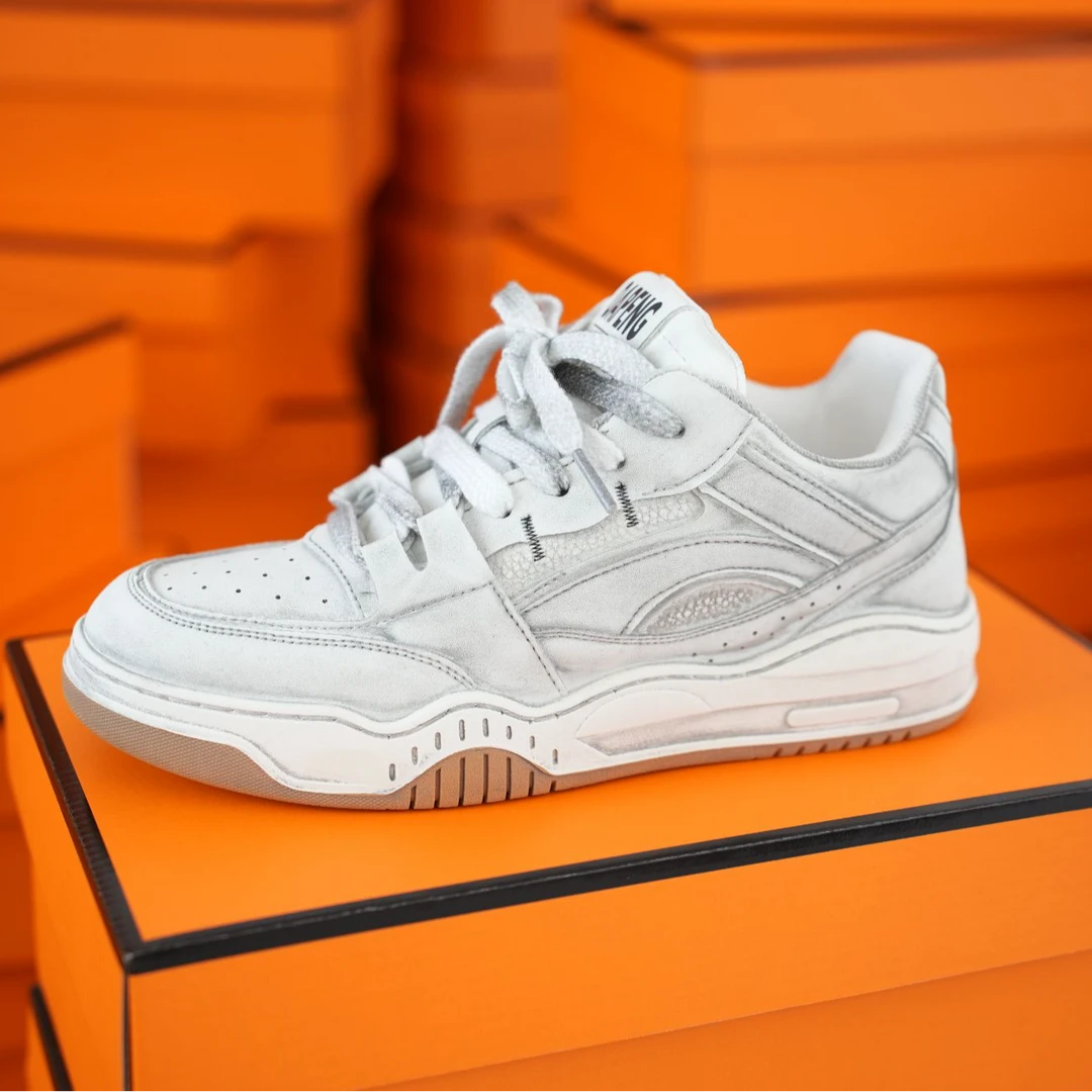 男鞋新款潮流四季款百搭经典复古风增高防滑耐磨抗造运动