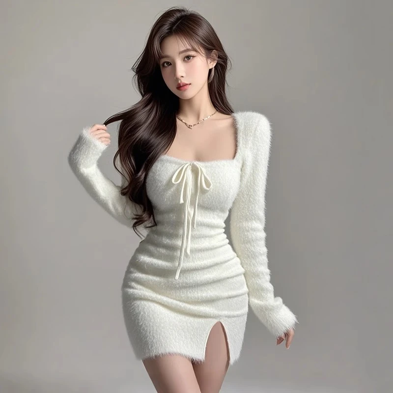斐妮菱小香风针织连衣裙女秋冬新款仿貂毛软糯收腰显瘦开叉包臀裙