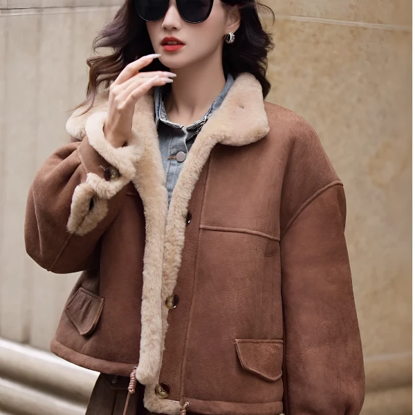 D78105美利奴皮毛一体真皮真毛女士百搭皮草外套女