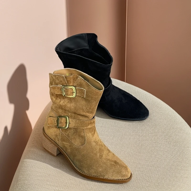 88552新款时尚网红靴复古尖头秋冬百搭真皮粗跟骑士中筒圆头英伦