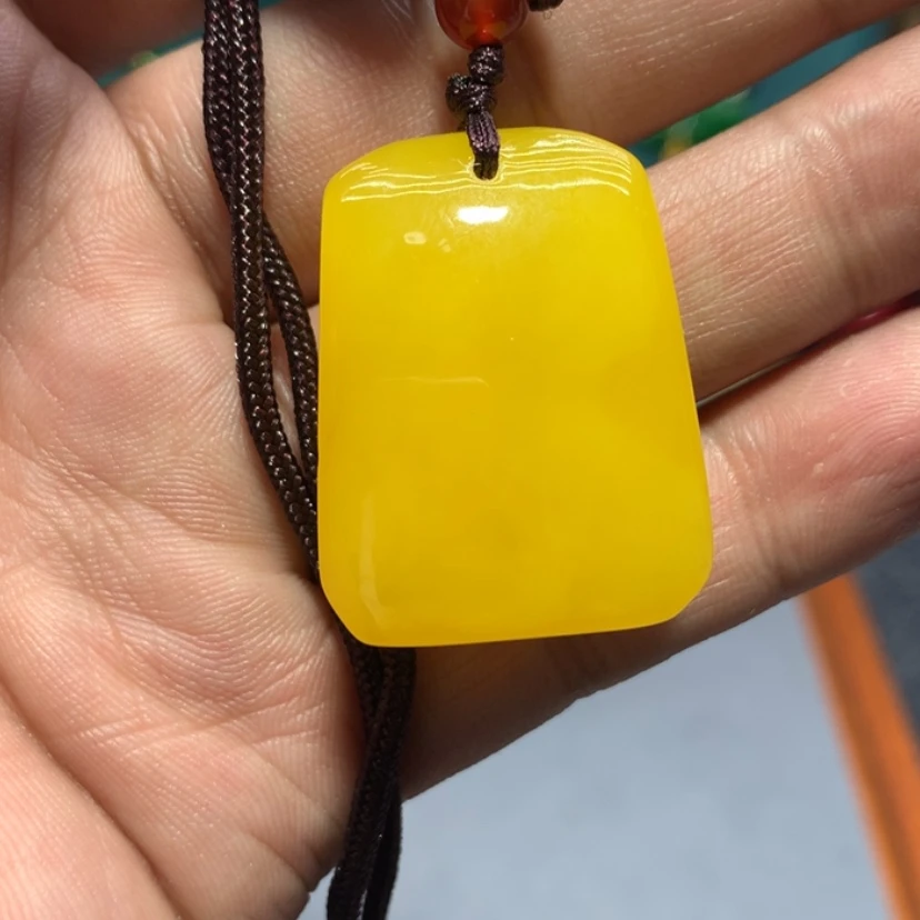 【闪购商品】琥珀颈饰未镶嵌