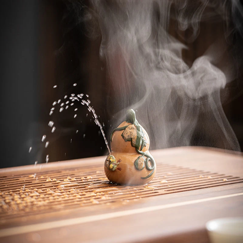 喷水青蛙摆件紫砂茶宠个性创意手工茶玩可养茶宠摆件葫芦西瓜