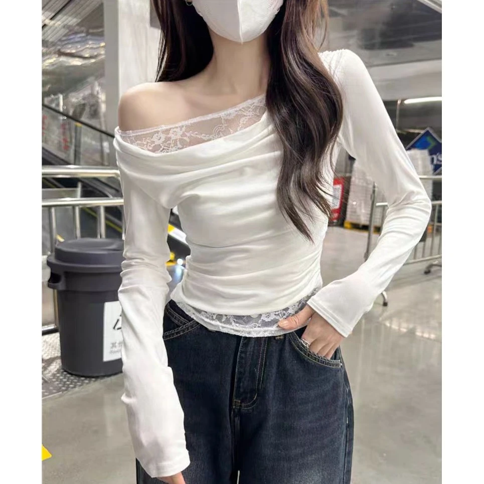 艺等YIDENG纯欲风蕾丝拼接斜肩长袖T恤女秋新款修身显瘦露肩上衣