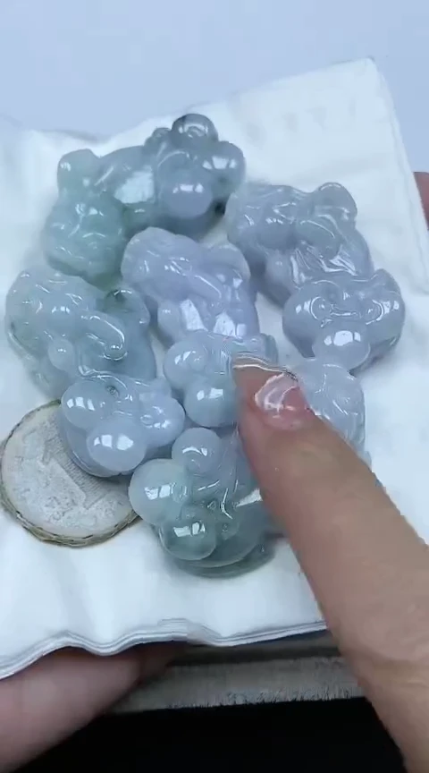 【闪购商品】翡翠颈饰未镶嵌68 貔貅