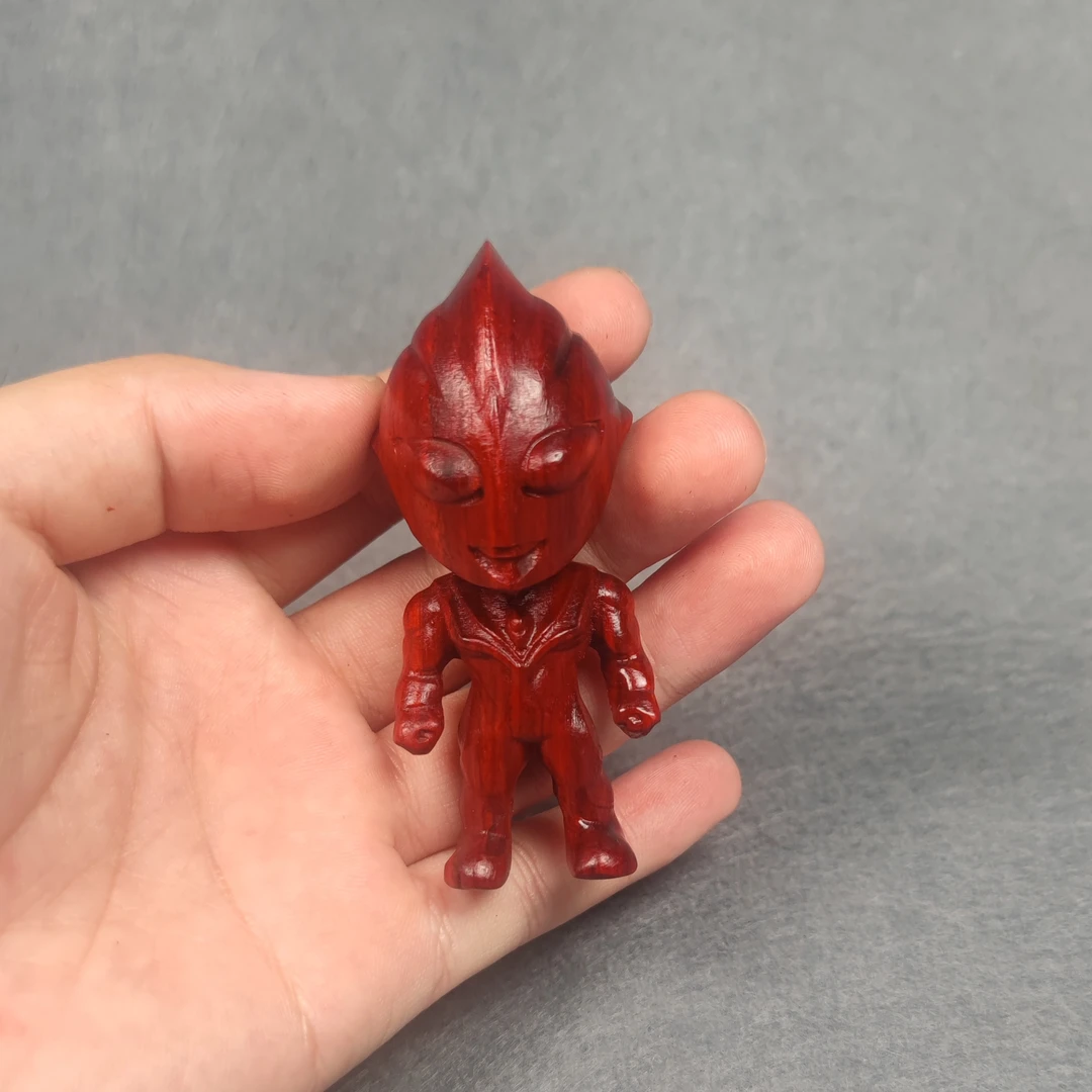 精品红木雕刻奥特曼手把件小摆件 高8CM