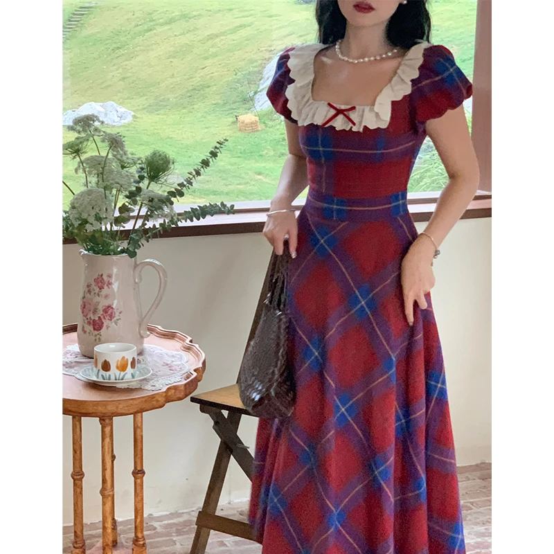 格纹乐园 法式复古格子方领泡泡袖连衣裙气质收腰长裙37036