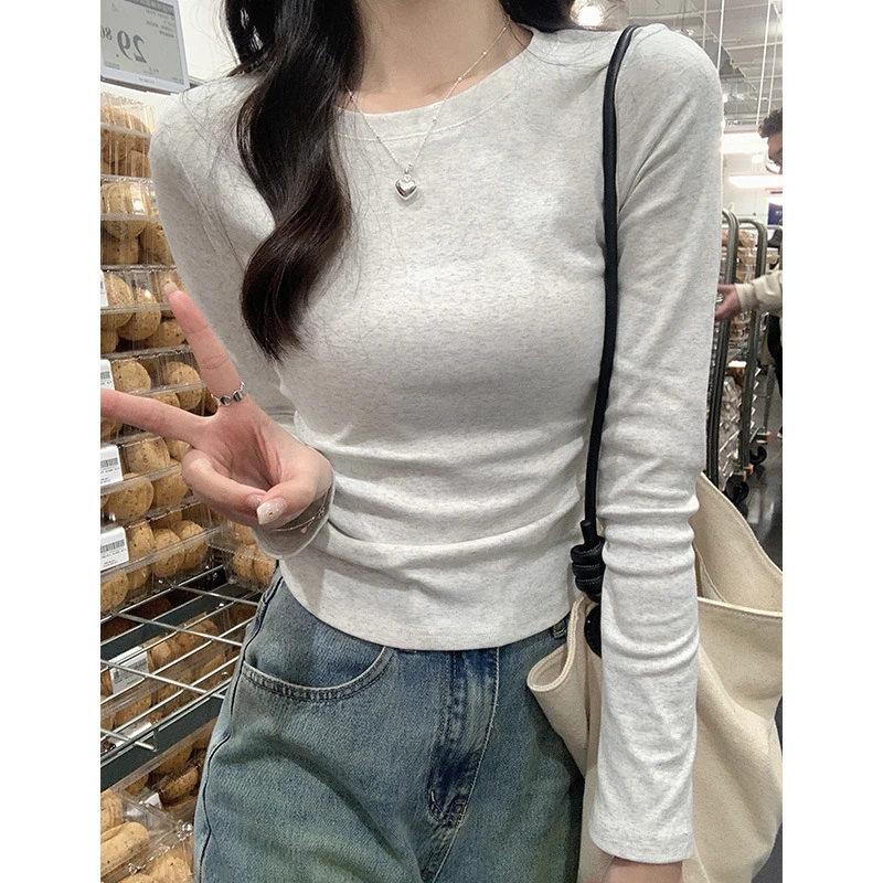 2024简约基础款纯色圆领长袖T恤女早秋新款正肩显瘦休闲内搭上衣