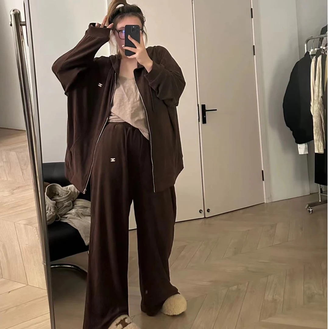 【吃不饱饱】大码秋季慵懒风百搭刺绣卫衣外套+阔腿休闲裤套装S-012