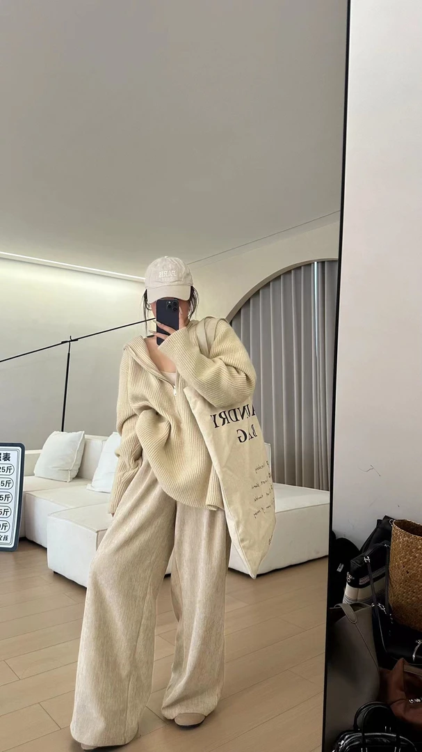 【吃不饱饱】大码 极简从绒 半拉链连帽毛衣宽松针织外套8301