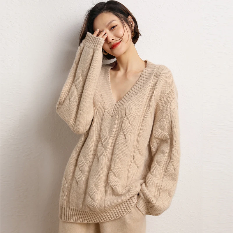 【奥格薇儿】山羊绒羊绒衫女大麻花V领重磅宽松版内搭女时尚毛衣