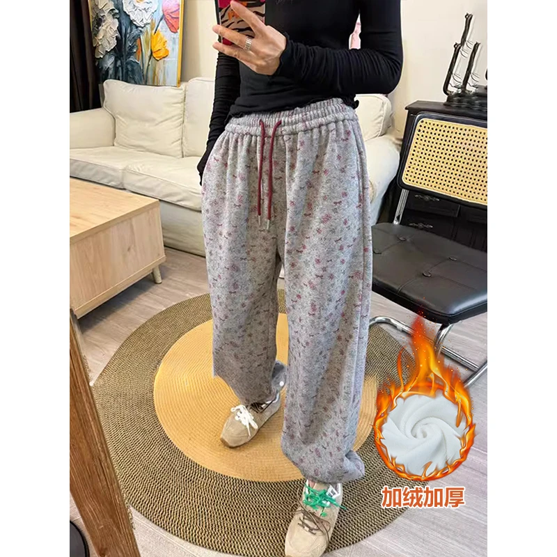 复古碎花加绒加厚休闲卫裤女2025冬季新款百搭洋气宽松束脚哈伦裤