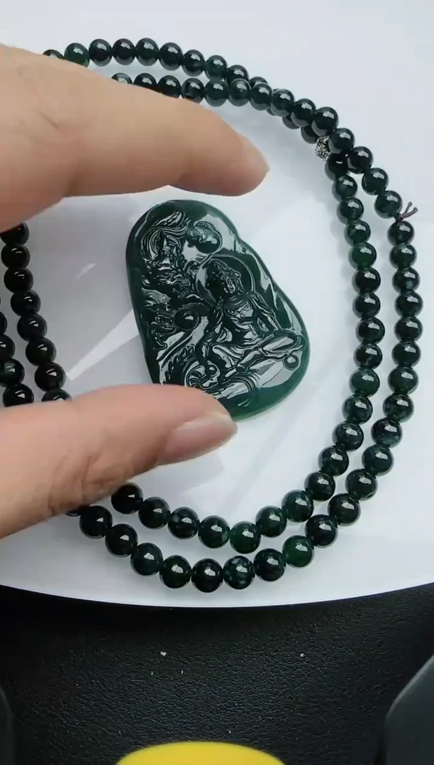 【闪购商品】翡翠颈饰未镶嵌11111111