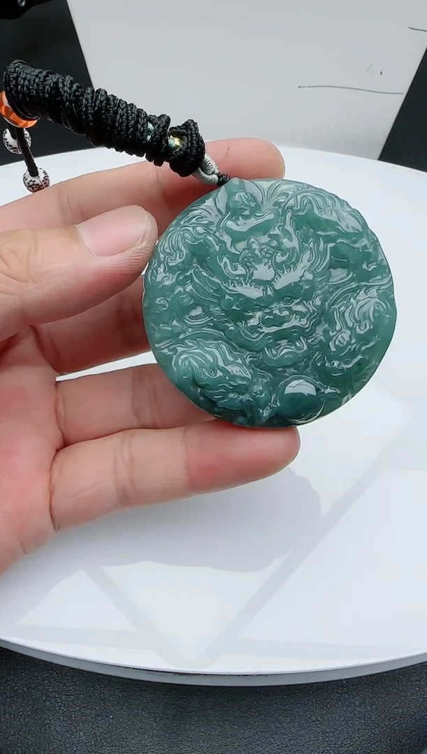 【闪购商品】翡翠颈饰未镶嵌11111111111