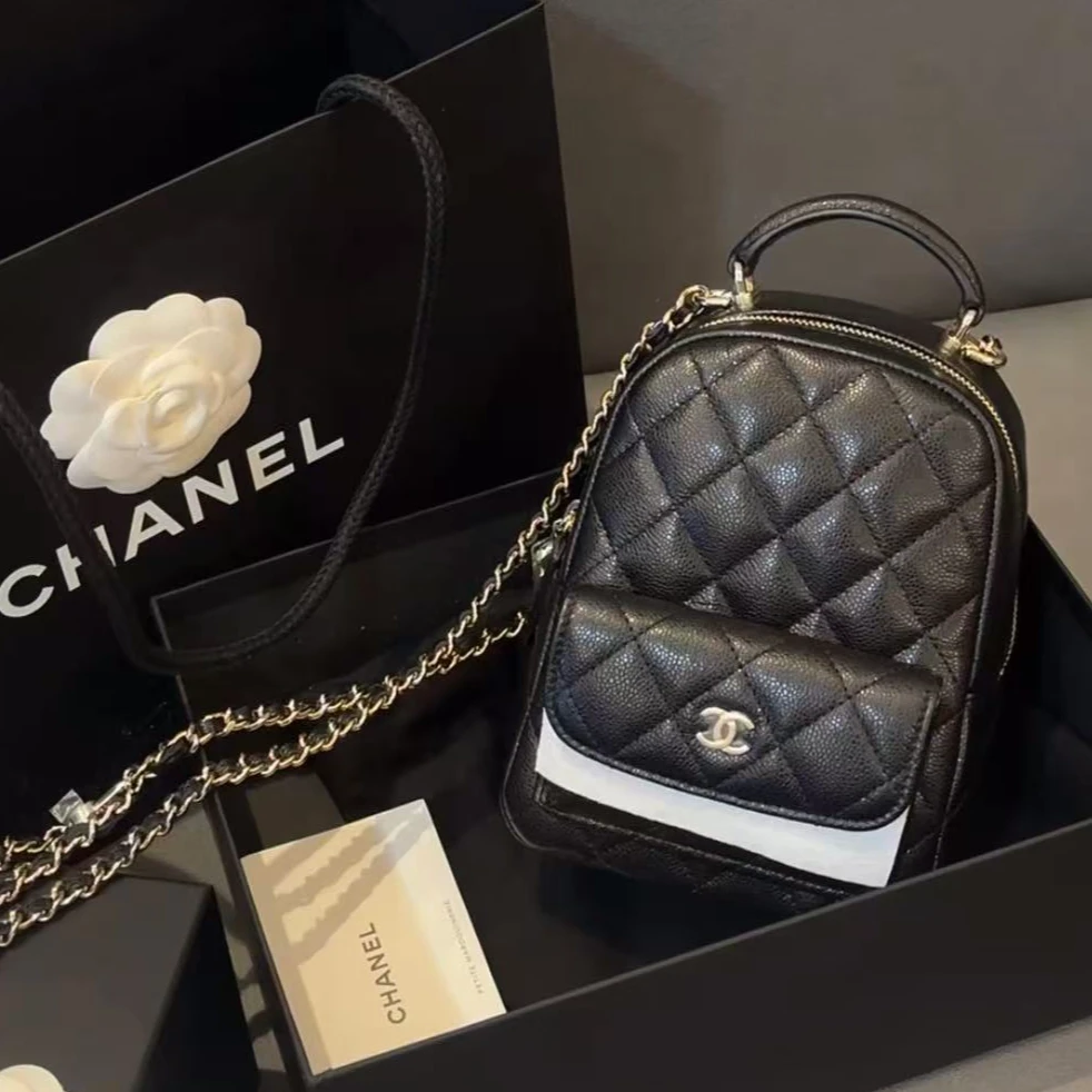 全新未使用 Chanel/香奈儿 青奢荟/香奈儿黑金双肩小书包/60693