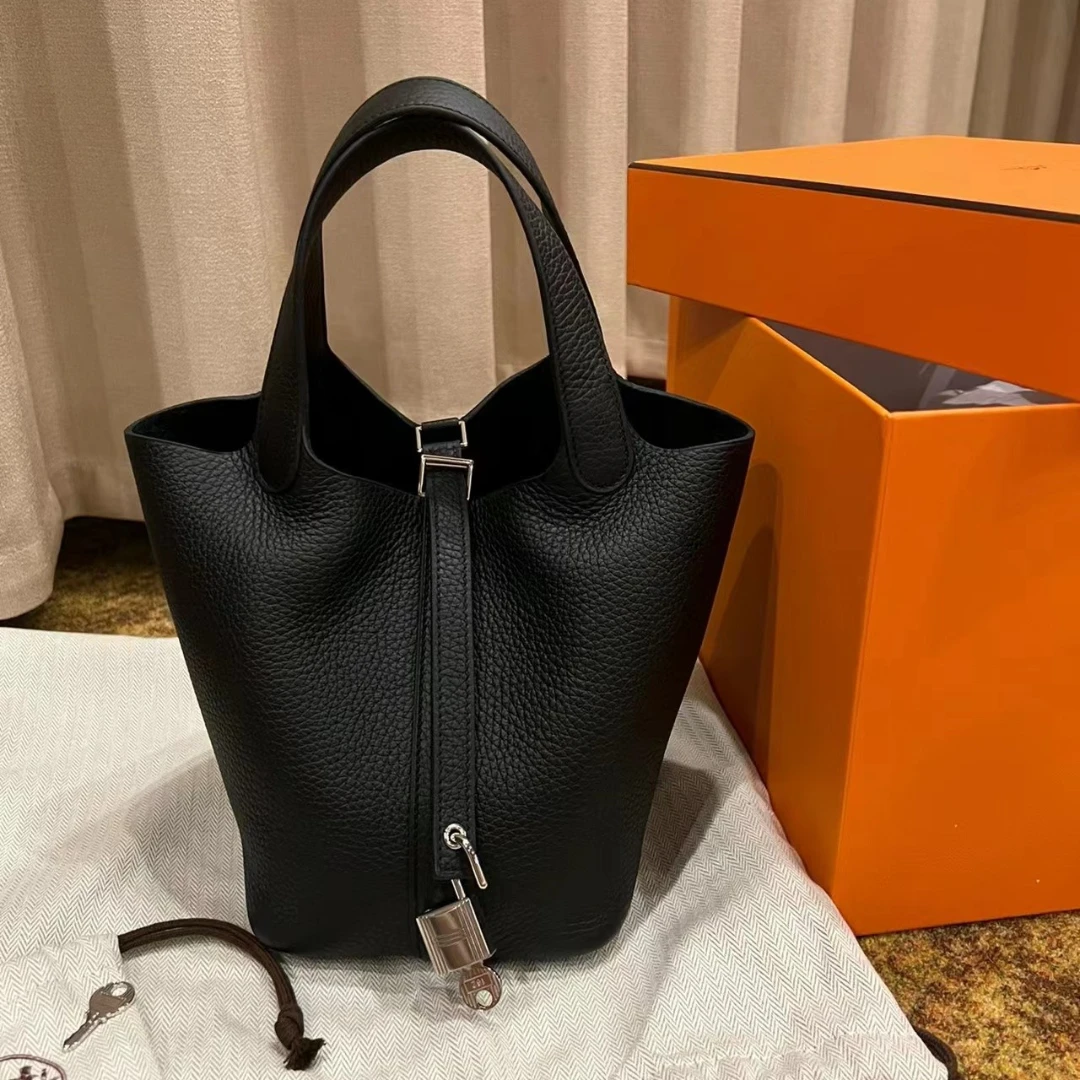 95新 Hermes/爱马仕 青奢荟/时尚黑色银扣22 C刻 菜篮子包//40314