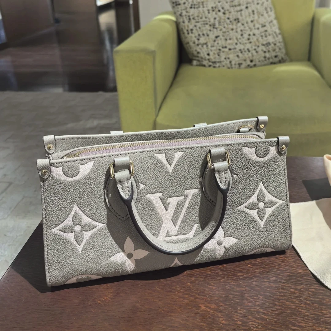 全新未使用 LouisVuitton/路易威登 青奢荟/托特横版大象灰/64314