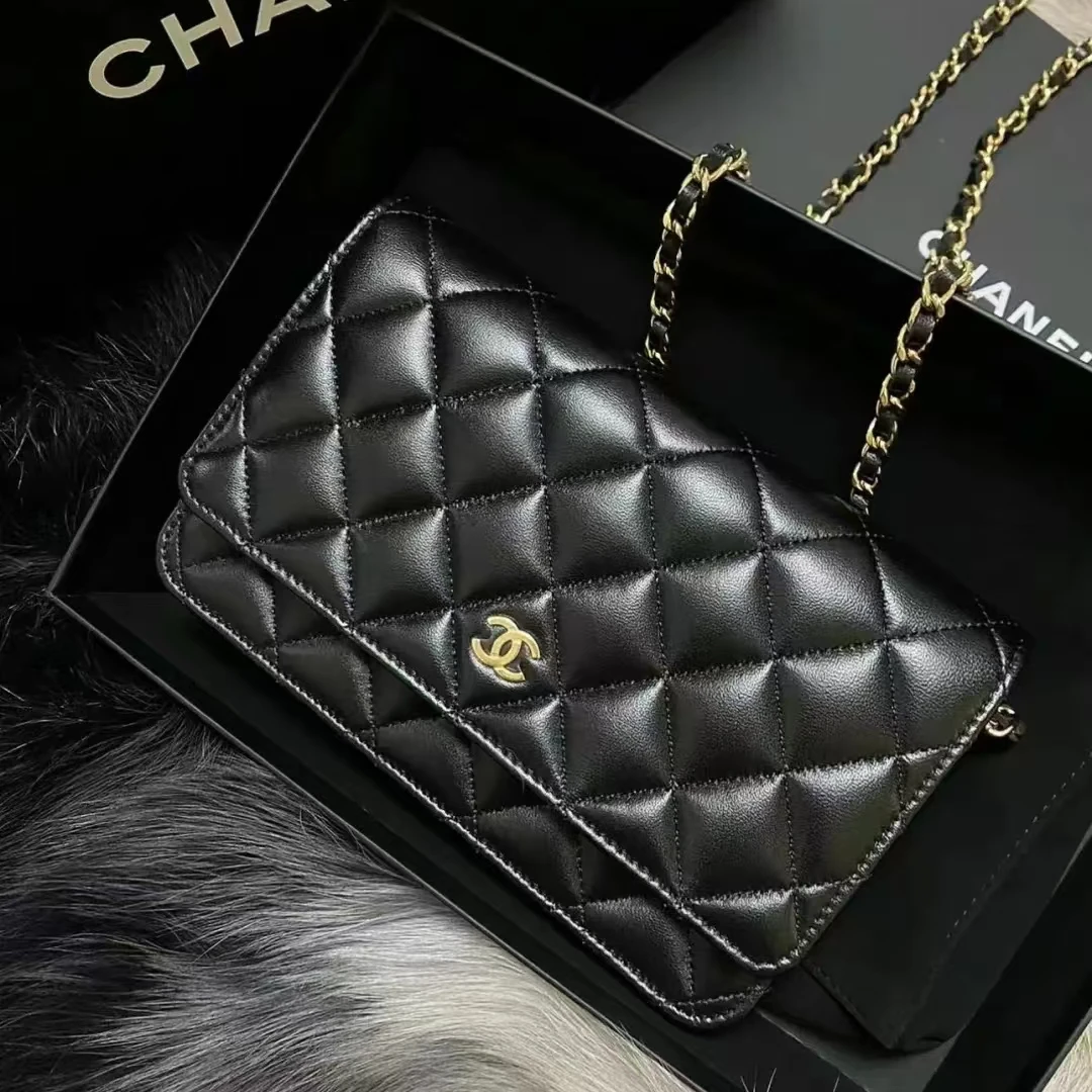 95新 Chanel/香奈儿 青奢荟/香奈儿黑金羊woc链条包/48106