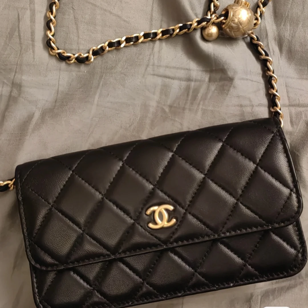 95新 Chanel/香奈儿 青奢荟/黑色金球woc迷你/46305