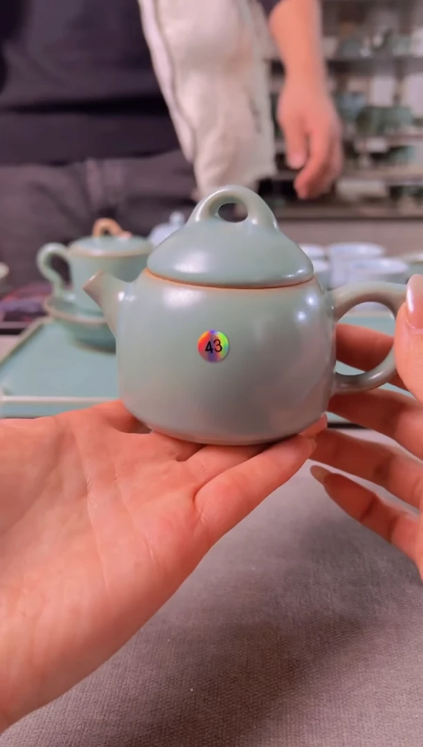 【闪购商品】瓷杯仿古小秦权壶微瑕43