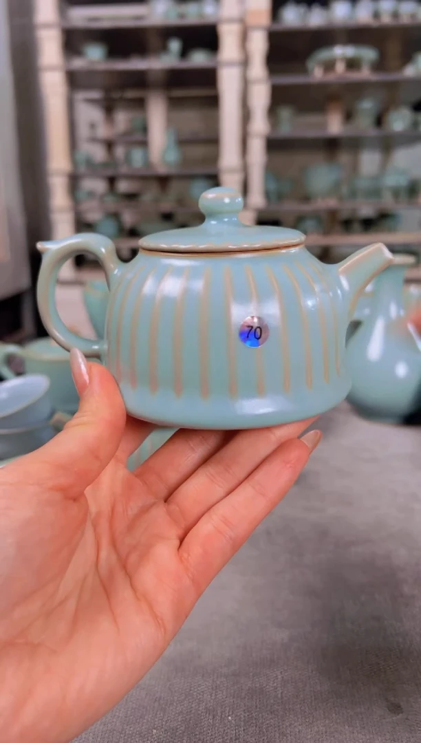 【闪购商品】瓷杯仿古青莲壶大瑕70
