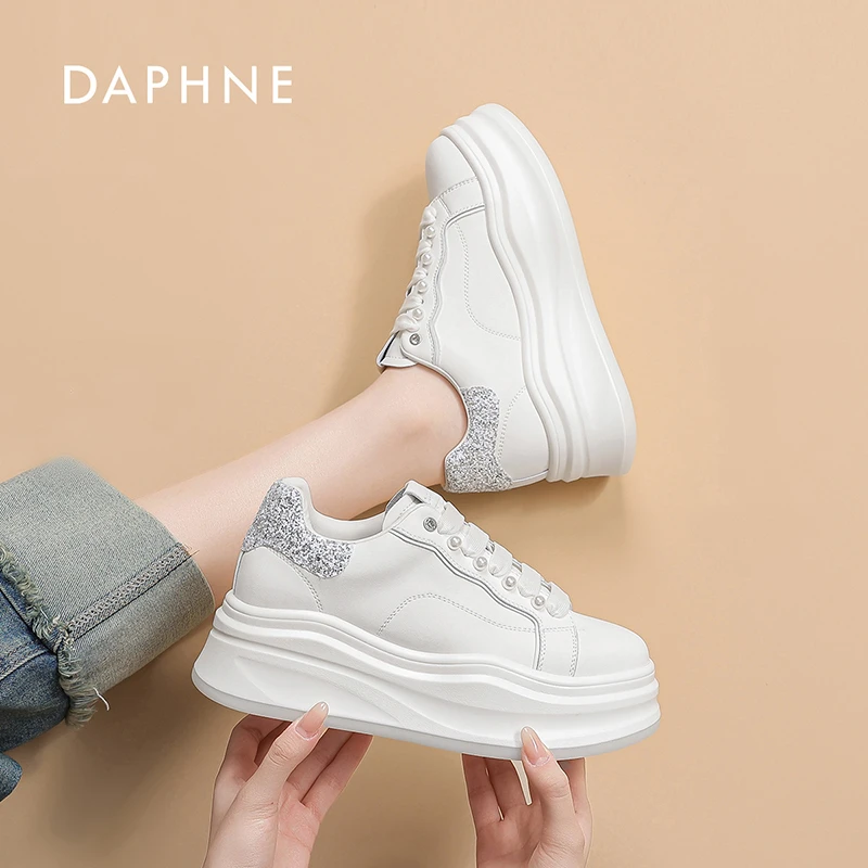 Daphne/达芙妮厚底增高小白鞋2025春季新款百搭时尚休闲运动板鞋