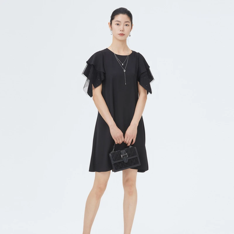 S·DEER圣迪奥女装圆领波点网纱黑色休闲时尚短袖连衣裙S222Z122D