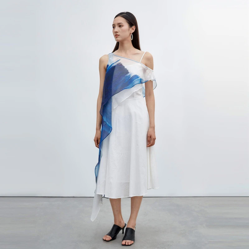 sdeer圣迪奥夏季时尚气质轻盈舒适高档印花露肩女连衣裙S20281249