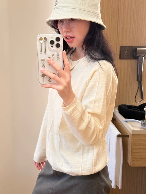 【羊陈通】牛奶感/圆领简单舒服百搭休闲ins针织不起球上衣