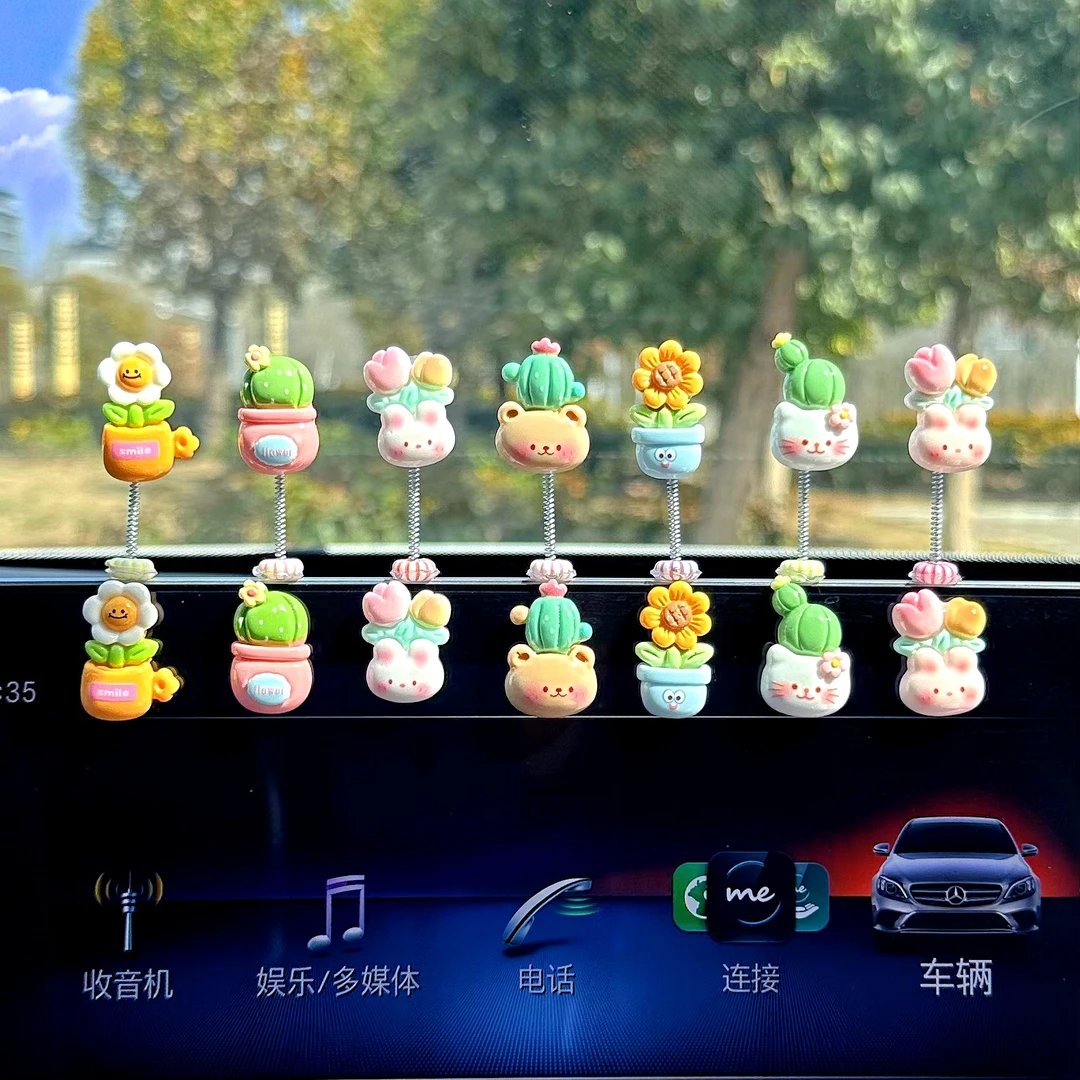 2025超萌可爱仿真小花盆汽车摆件贴片家居车载中控台副驾驶装饰品